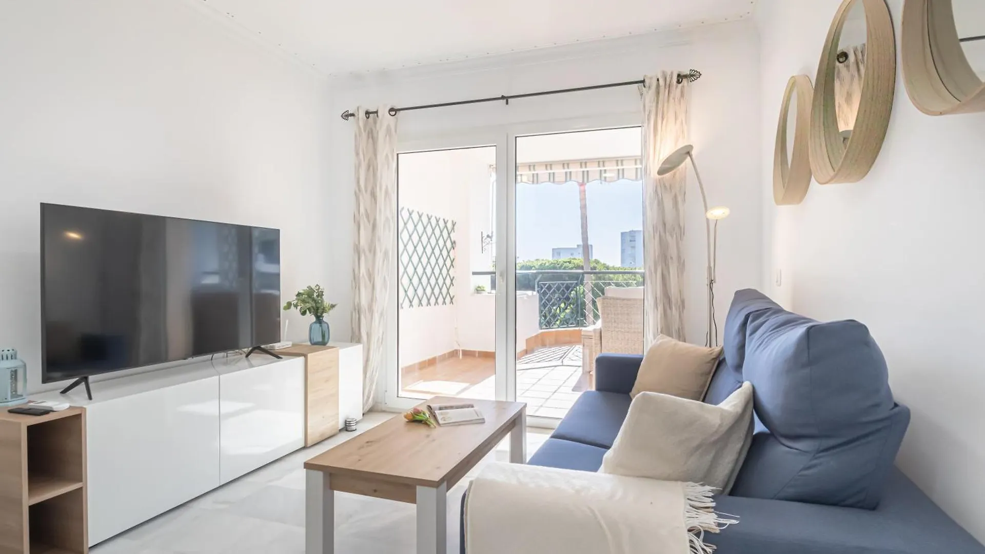 Mi Capricho Modern Sunshine - Happy Rentals Sitio de Calahonda 0*,  Spain