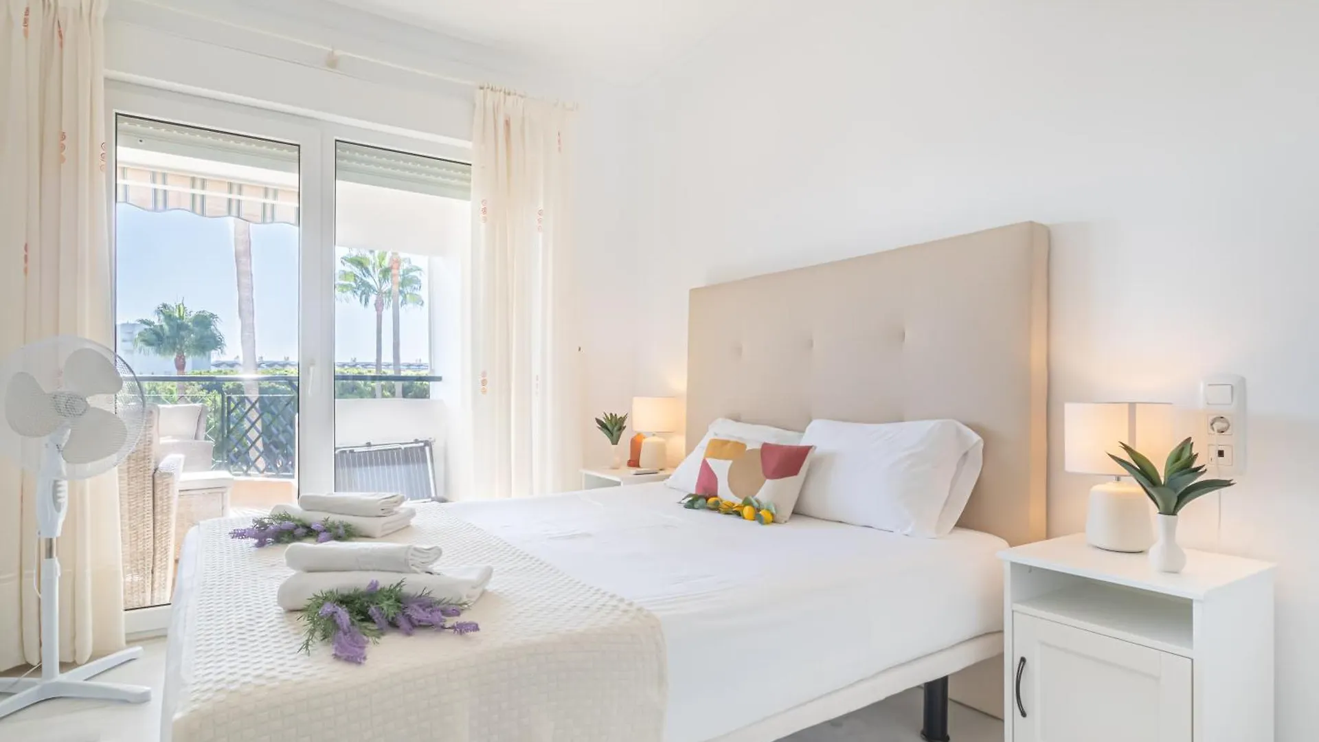 Mi Capricho Modern Sunshine - Happy Rentals Sitio de Calahonda