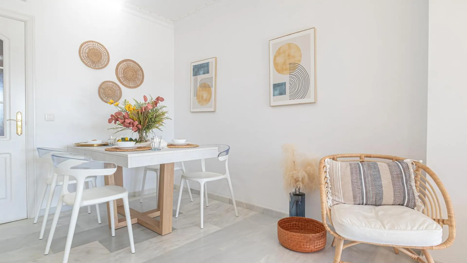 Apartment Mi Capricho Modern Sunshine - Happy Rentals Sitio de Calahonda Spain