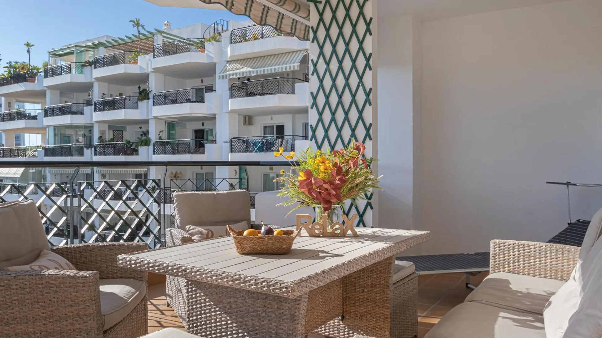 Mi Capricho Modern Sunshine - Happy Rentals Sitio de Calahonda 0*,